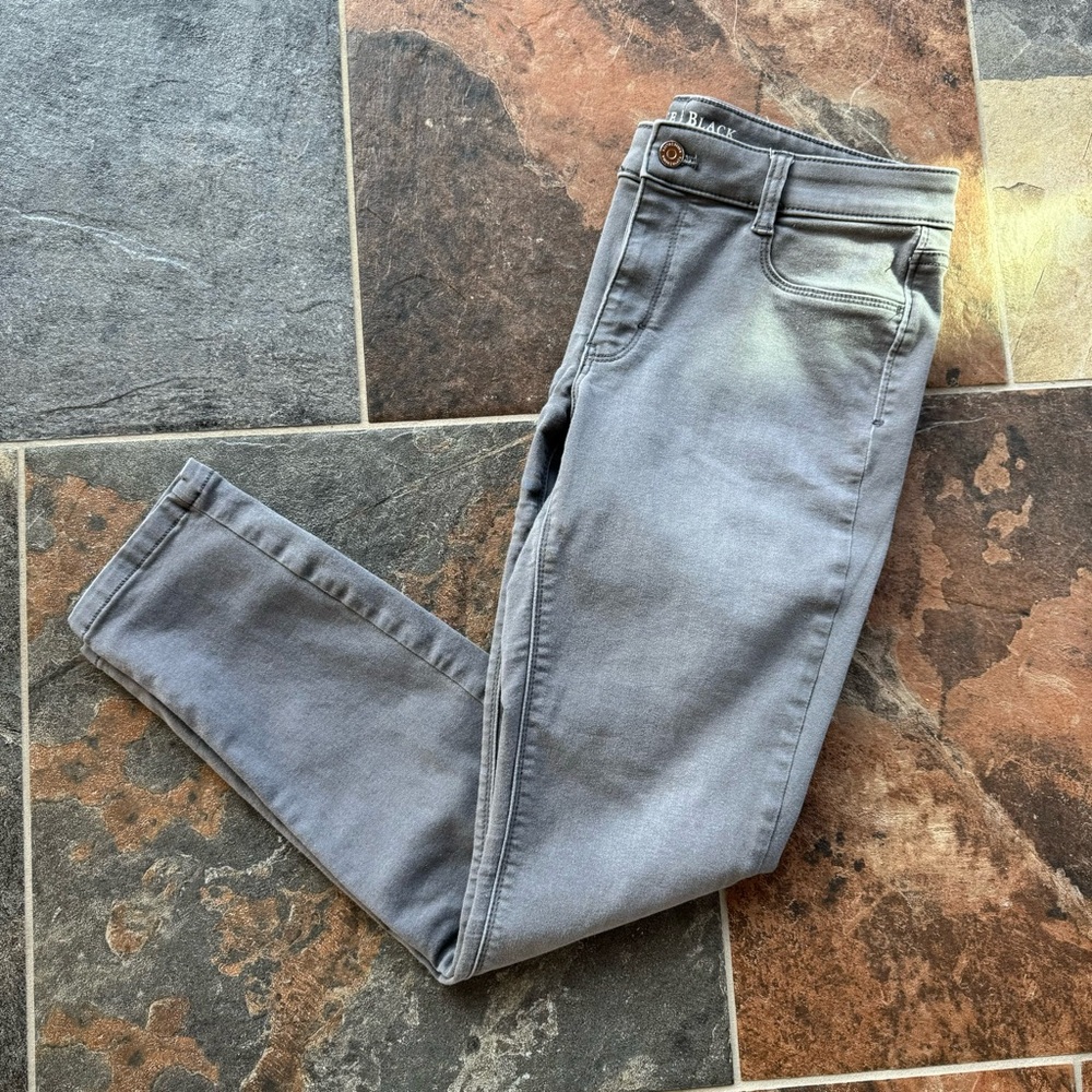 White House Black Market Jegging